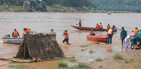 Tăng cường công tác phòng, chống thiên tai và tìm kiếm cứu nạn. Tăng cường công tác phòng, chống thiên tai và tìm kiếm cứu nạn.